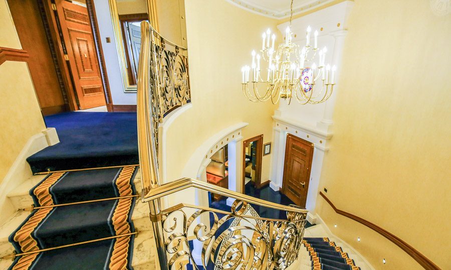 迪拜帆船酒店一晚普通房,迪拜帆船七星级酒店大套房