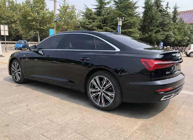 林肯大陆和奥迪a6l哪个档次高,林肯大陆和奥迪A6L对比