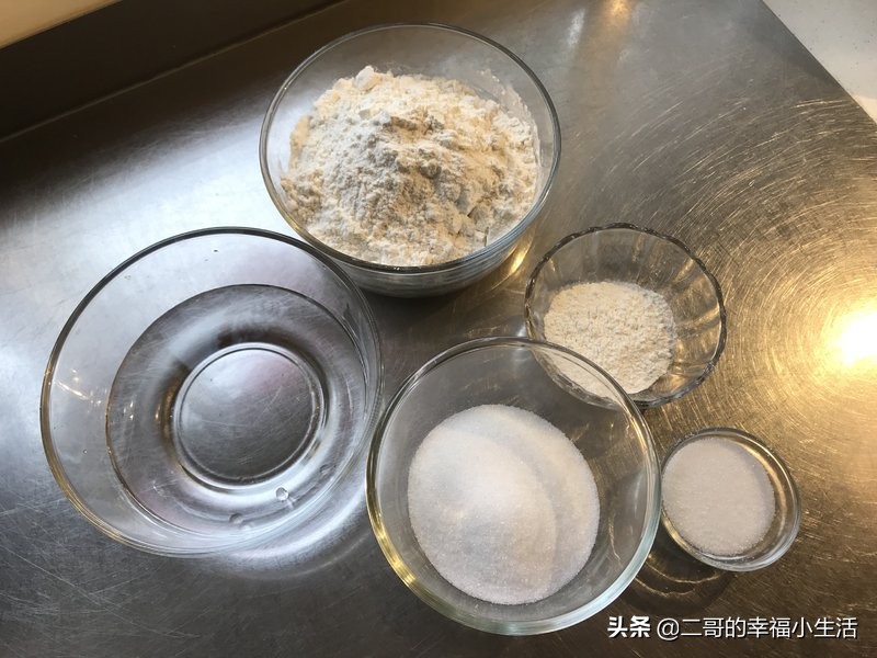 炸糖糕最简单的方法,炸糖糕鼓泡怎么回事