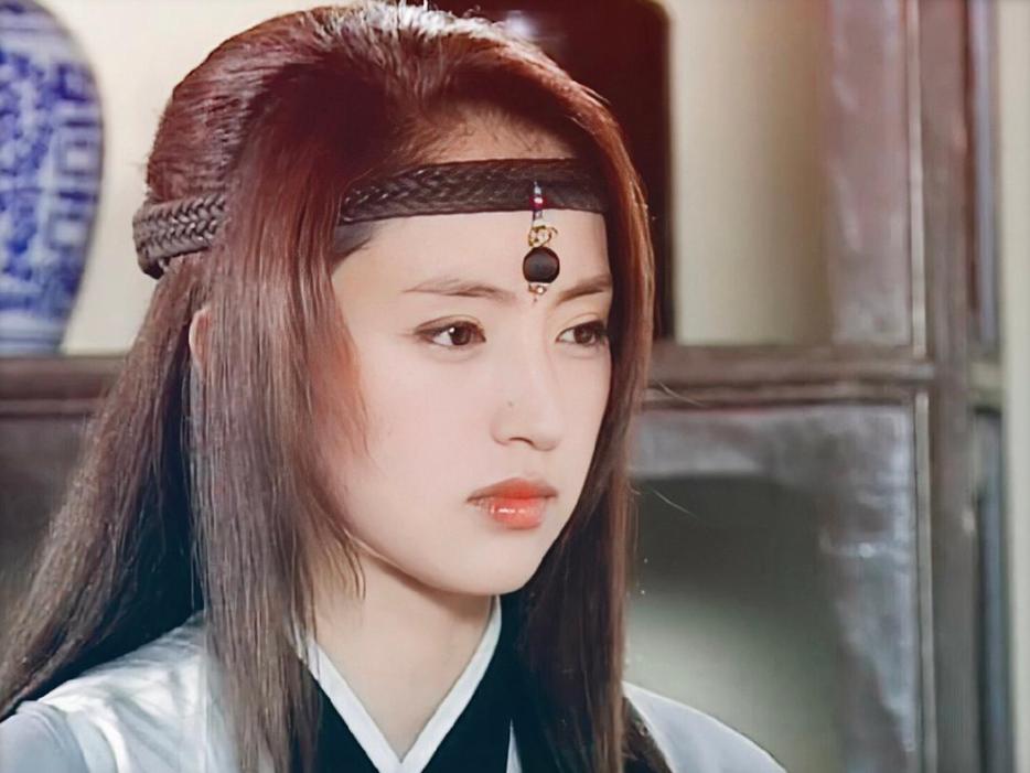 董璇这些年经历了什么,董璇这几年的变化