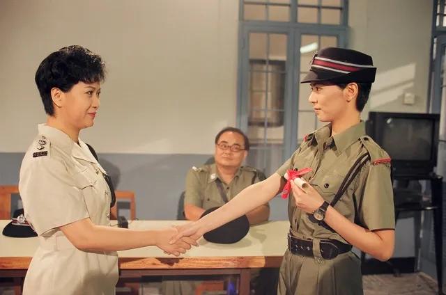 明星月薪10万,明星片酬8000万实际到手