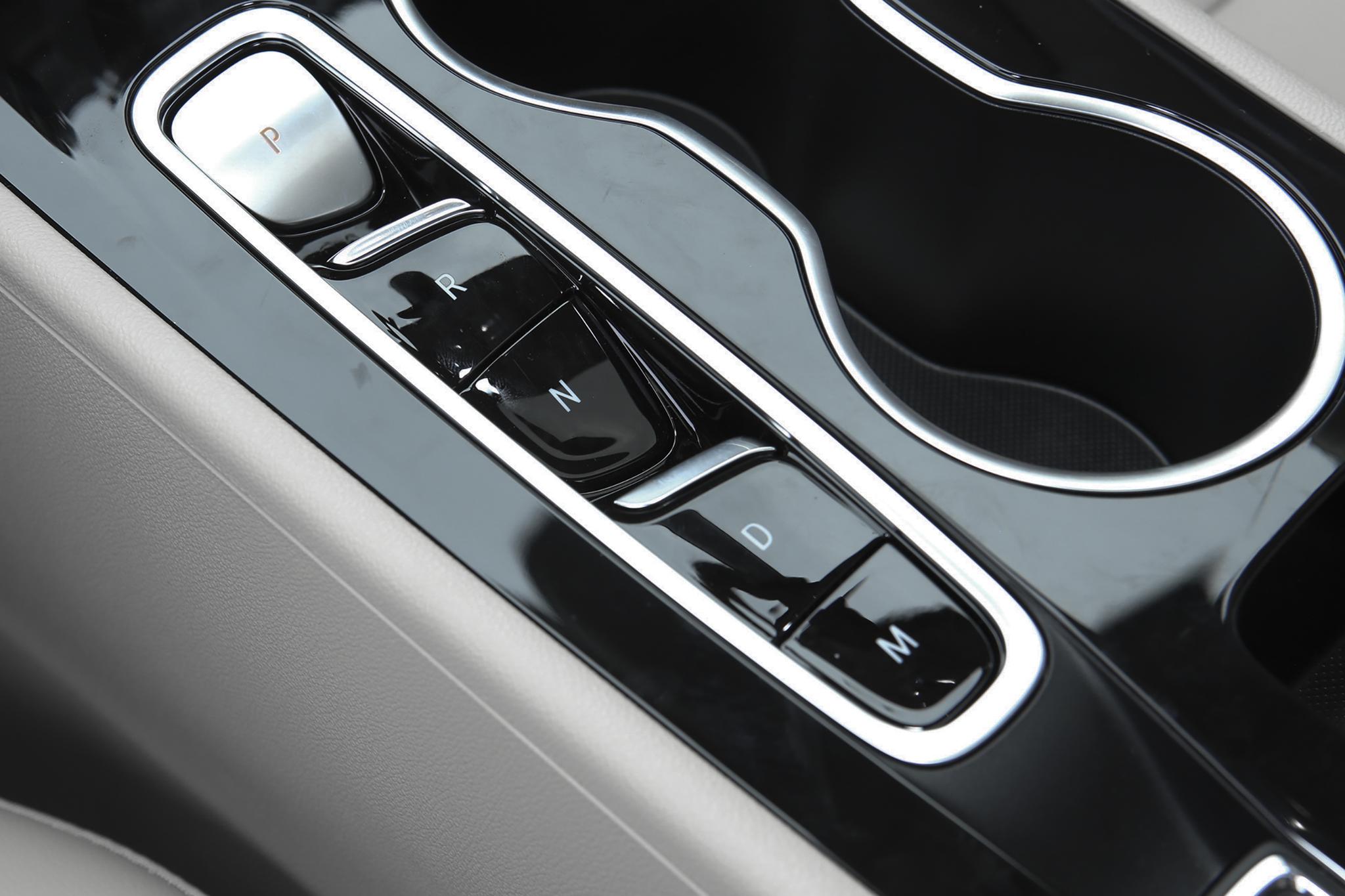 17万的价格70万的颜值别克君威,15万预算买车该怎么选别克君威