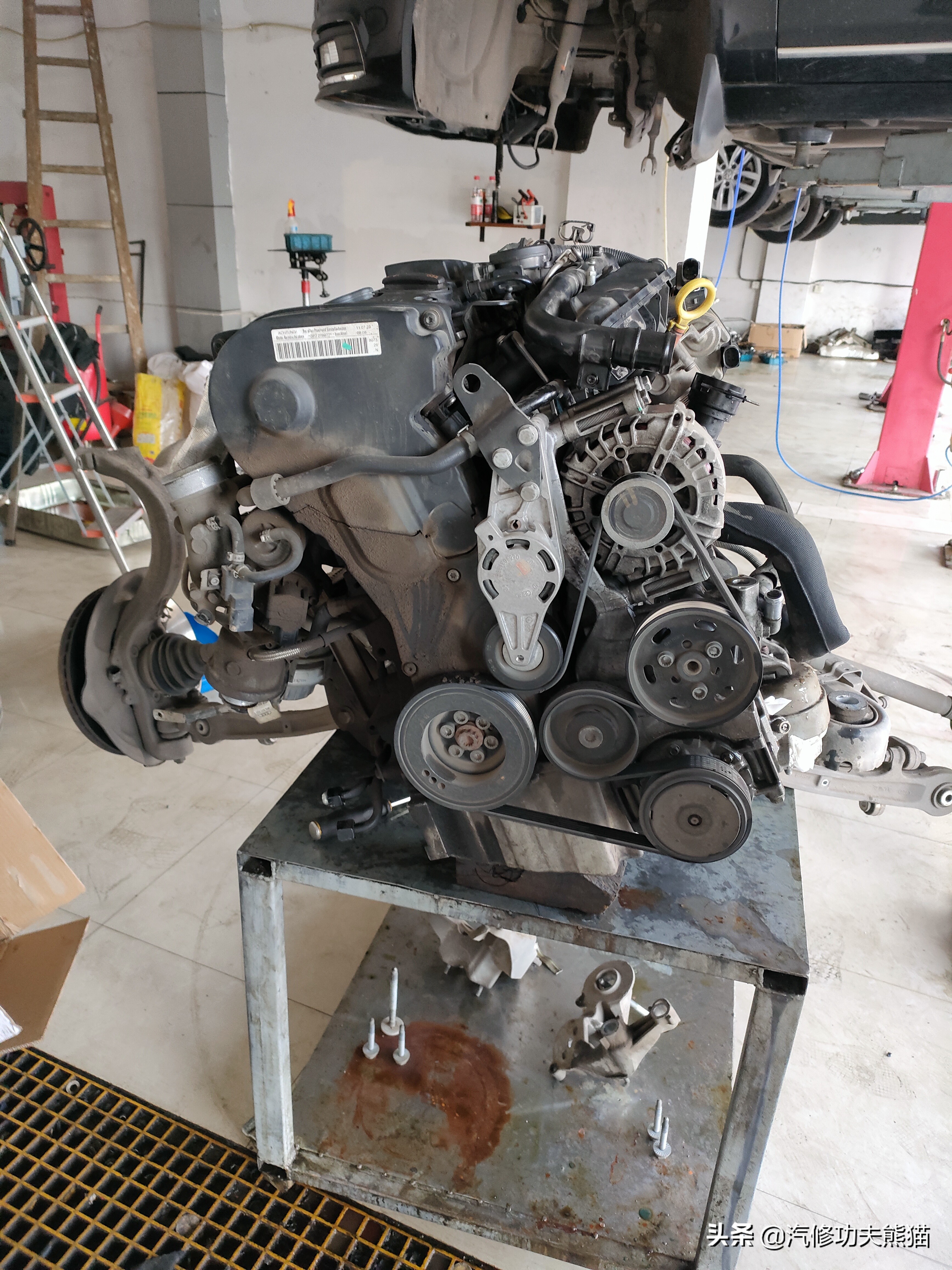 一汽奥迪a6l烧机油,08款奥迪a6l2.0t烧机油严重怎么办