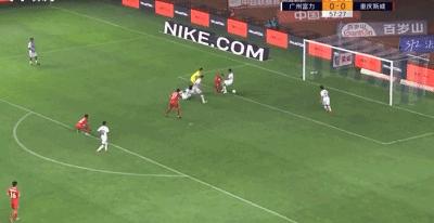 那些年我们错过的搞笑穿帮镜头,盘点那些前方高能的名场面