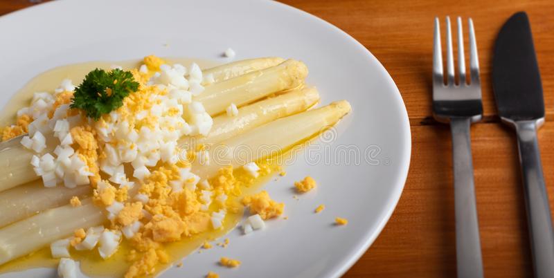 比利时美食简单又好吃,比利时特色美食全攻略