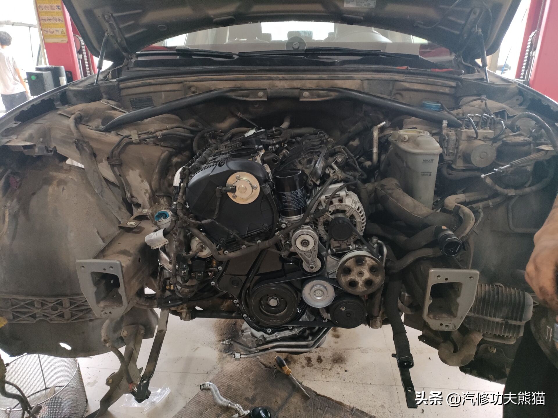 旧车翻新奥迪q5,小伙买奥迪q5被朋友眼红