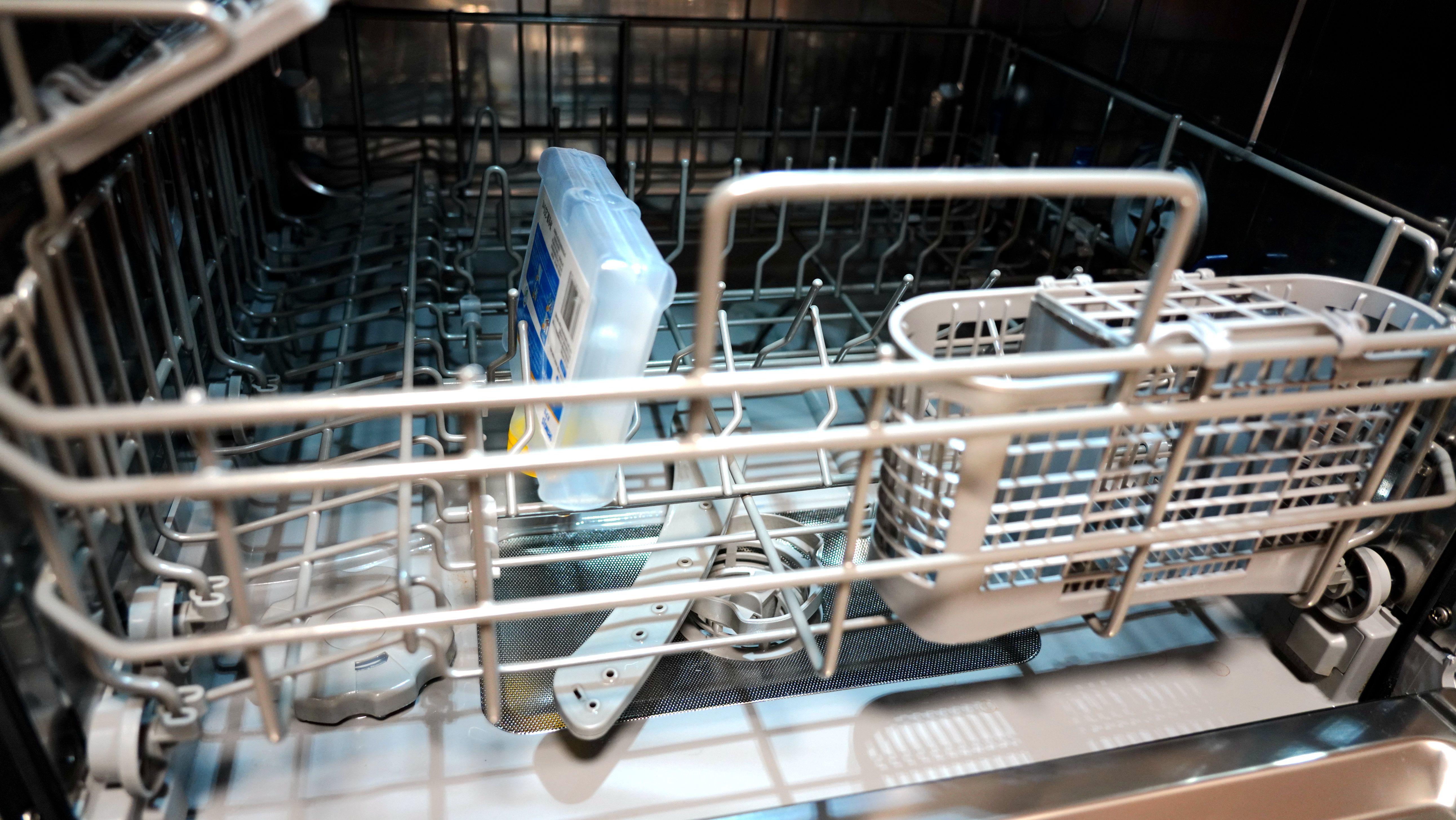 洗碗机水卫仕和立白哪个好,水卫仕洗碗块适合所有洗碗机吗