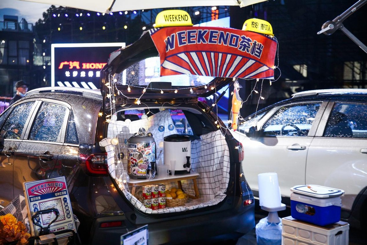 第四代飞度耐用还是上一代耐用,第四代飞度现在还值得买吗