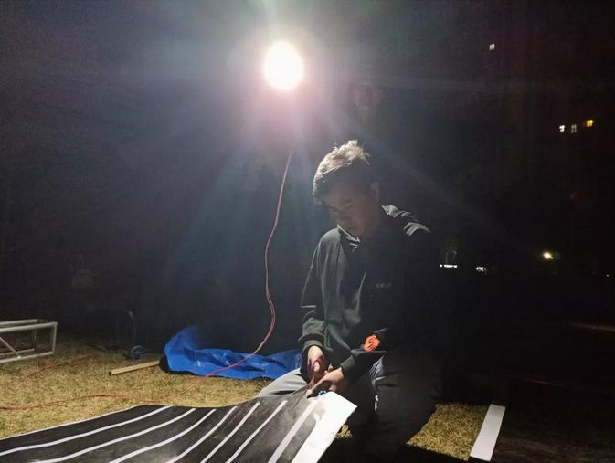 你见过凌晨四点的太阳吗,你见过凌晨四点的酒吧吗