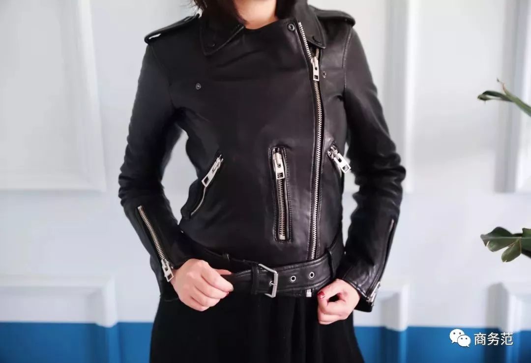 姊呮牴鍐绌挎惌,姊呮牴绂忓厠鏂悓娆剧毊澶瑰厠