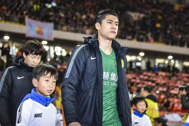 国足公布27人大名单:国安7人入选归化球员仅剩2人