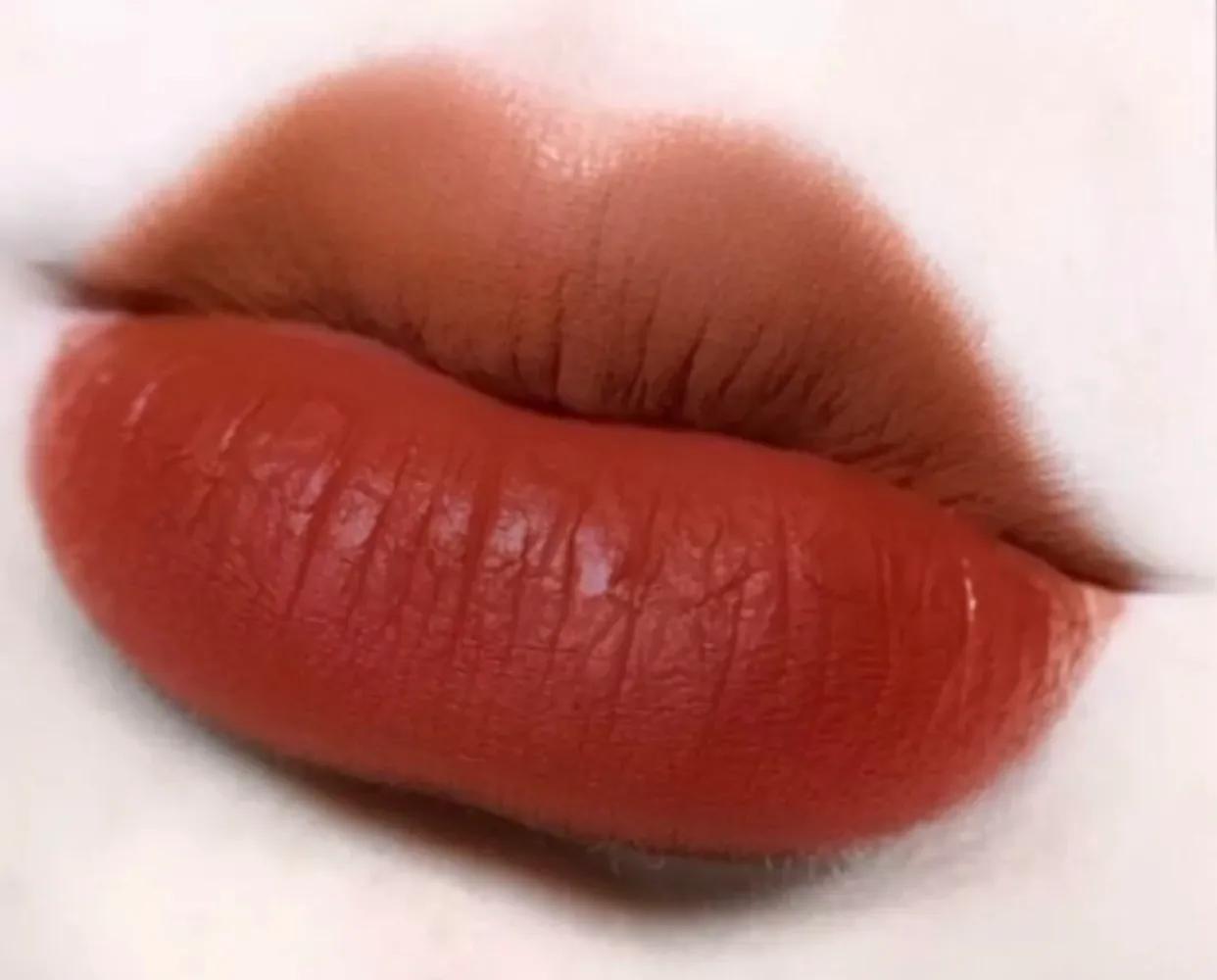 让男生想亲你的举动,让男友想亲的唇釉