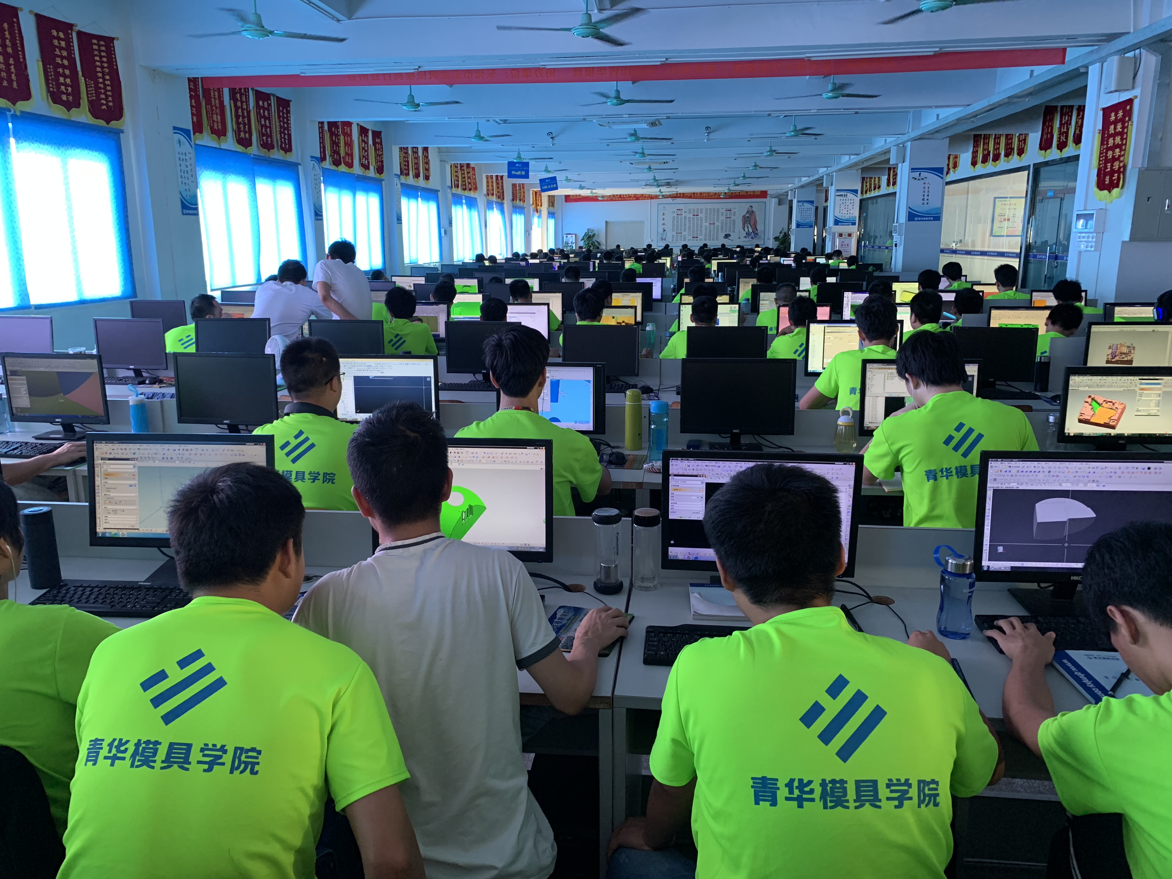 cnc数控车床编程培训,cnc数控模具编程培训