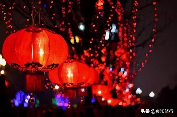 人约黄昏后月上柳梢头元宵,五言诗句唯美月上柳梢头