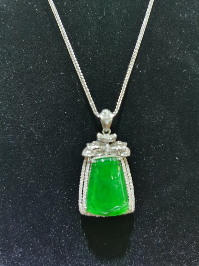 翡翠会变颜色吗,木纳种翡翠颜色