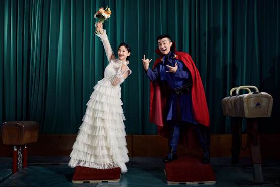 婚纱照创意多重曝光,何雯娜惊艳体操服婚纱照