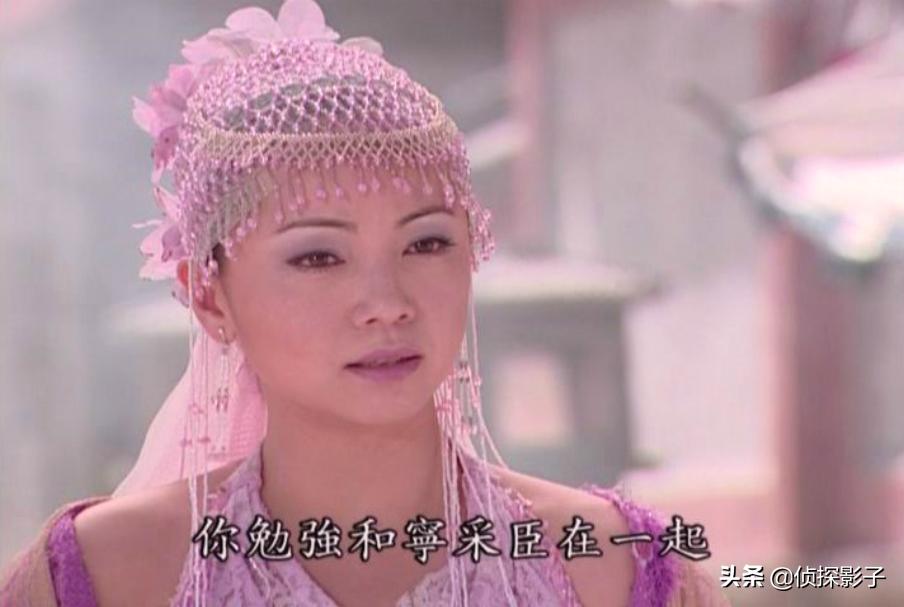 戴珍珠气质美女,戴珍珠的少女视频