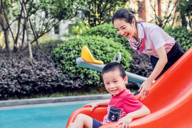 金地格林小城生活,金地格林小城花园