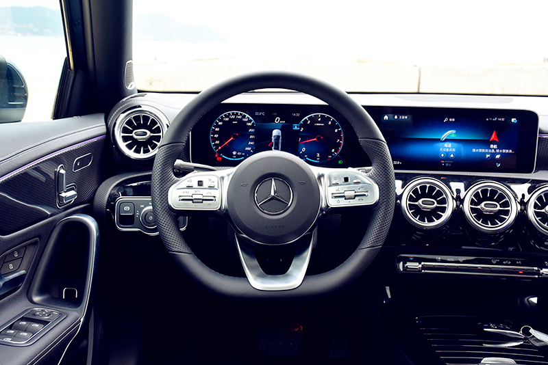 奔驰a200l试驾感受最新,全新奔驰a200l试驾
