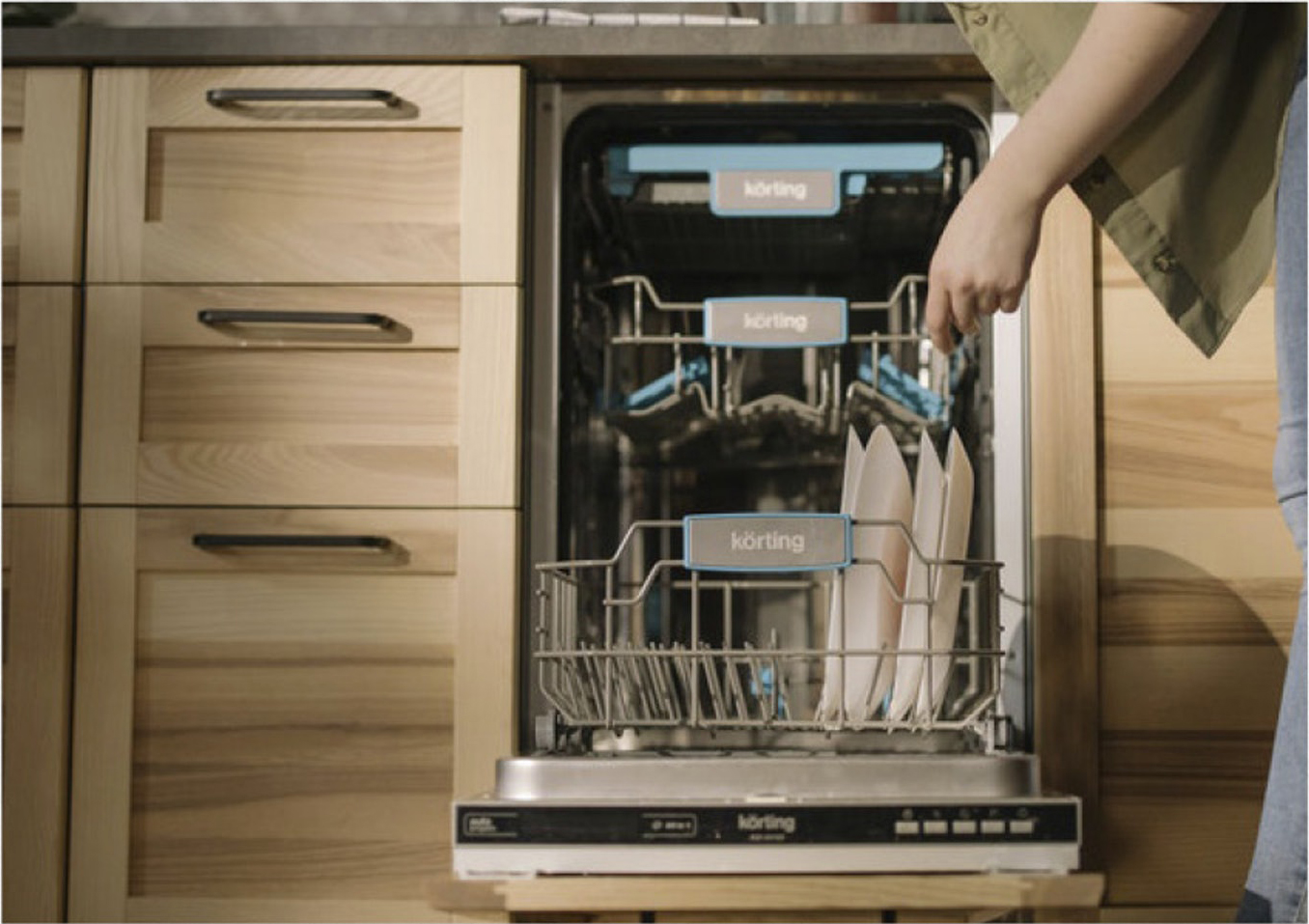 儿童食物饭盒胶圈暗藏致病菌,对孩子健康影响大,家长务必要牢记