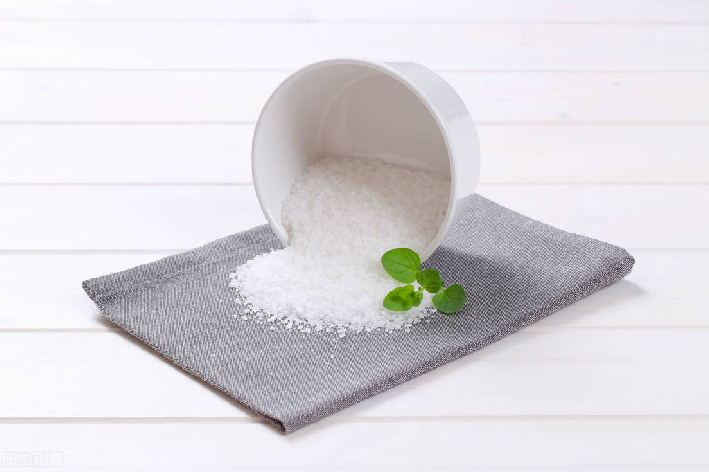 怀孕肿了说明胎儿发育好吗,怀孕肿了是不是要生了