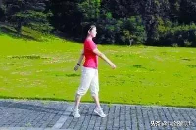 寒从脚起湿从脚除,寒从脚起病由足生