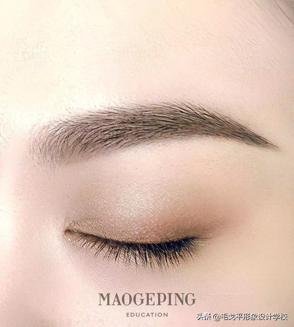 新手修眉画眉小技巧一看就会,新手画眉修眉最简单方法