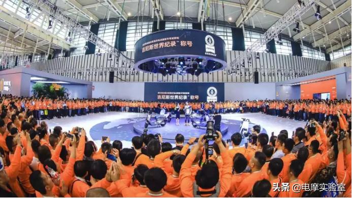 电动车加盟免费铺货雅迪,雅迪电动车加盟一年能挣多少钱