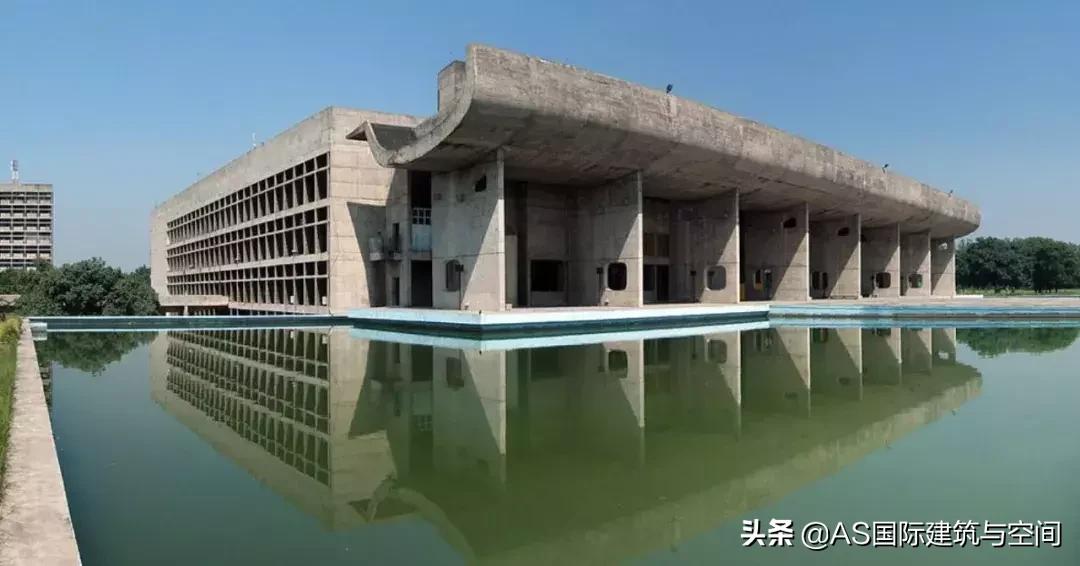 鐜颁唬涓讳箟璁捐寤虹瓚澶у笀,鐜颁唬涓讳箟璁捐澶у笀寤虹瓚璁捐鎴愬氨