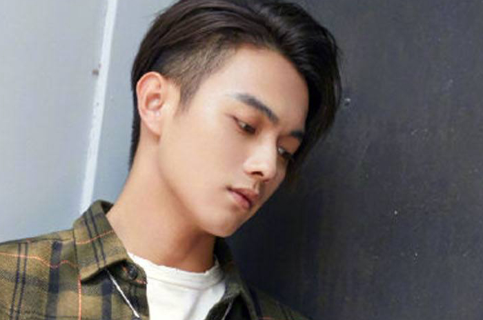 宝藏男明星肖战周深王一博蔡徐坤,谁才是顶流蔡徐坤和王一博