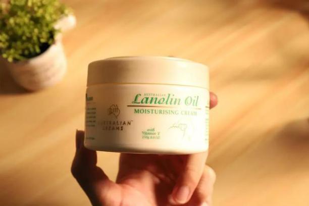 澳大利亚财政部长首推品牌，进国后让柳岩薇娅同时着迷，太疯狂了