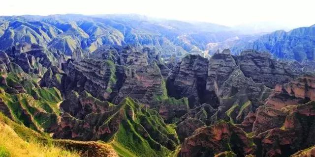 甘肃四大石林,独特的旅行风情体验