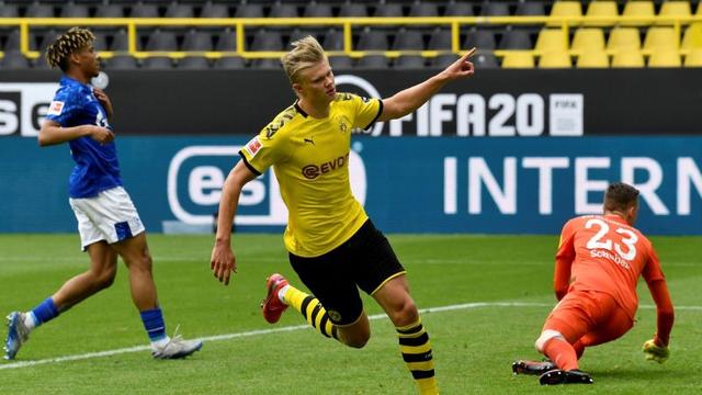 曼城核心中锋哈兰德回归,曼城换人哈兰德