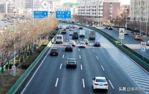 女司机开车尿急怎么办,女司机开车时尿急怎么办