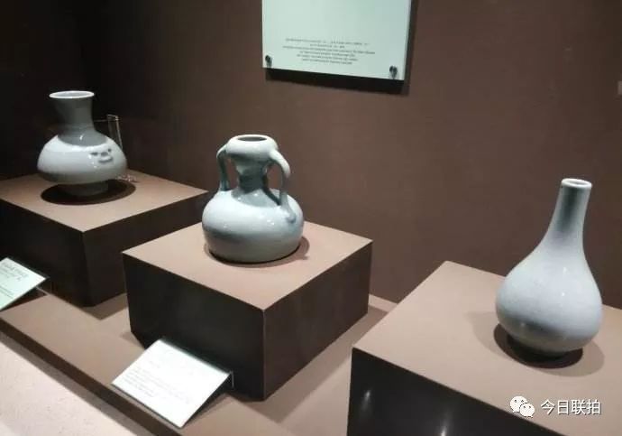 苏富比2018年拍卖乾隆珐琅彩宫碗,2018年拍卖的乾隆炉钧釉瓷器