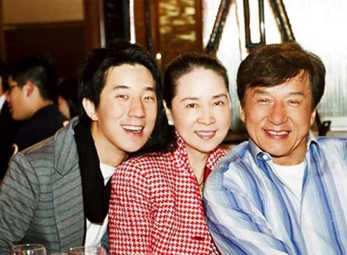 成龙说李小龙功夫不厉害,李小龙谈传统功夫落后