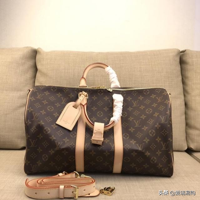 lv热销经典不过时手提单肩女包,lv三合一链条包现在买过时吗