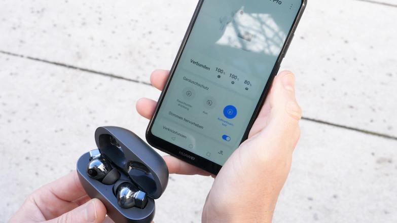 德国测56款耳机：华为领榜，苹果、三星、索尼、森海等甘拜下风