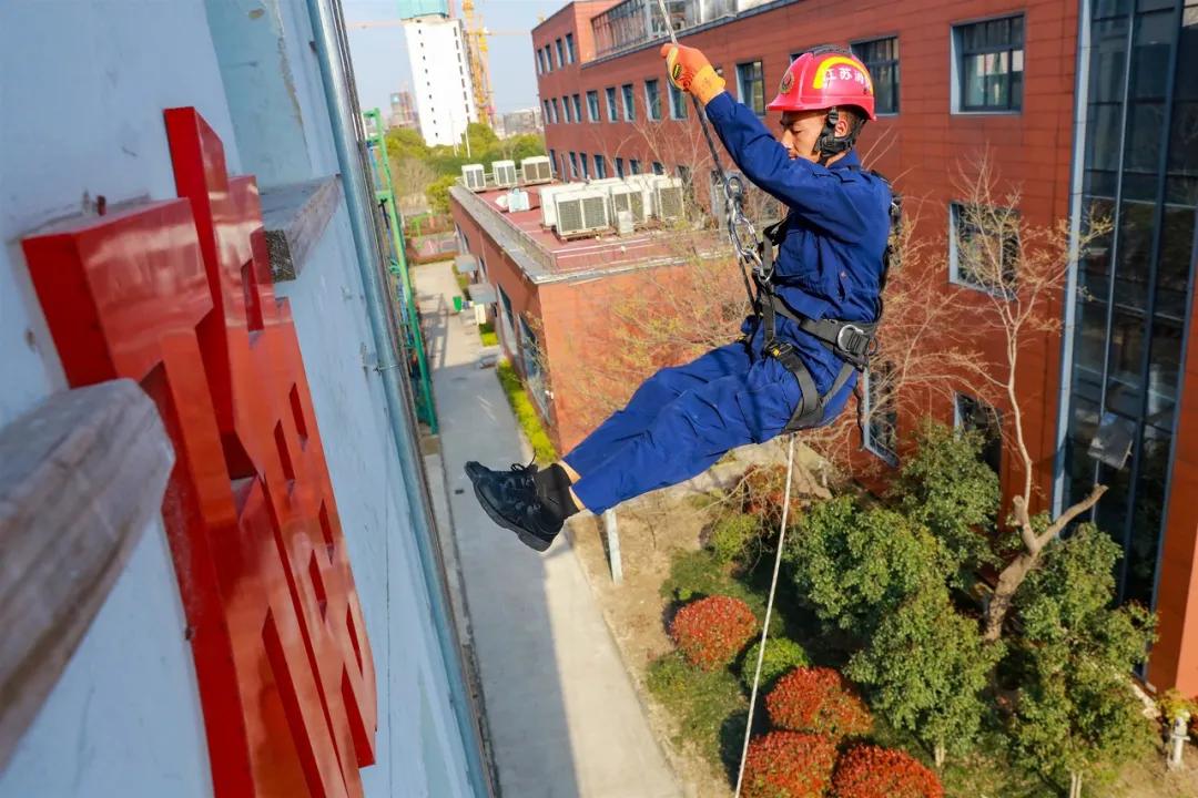 为官兵办实事怎么写,为指战员服务