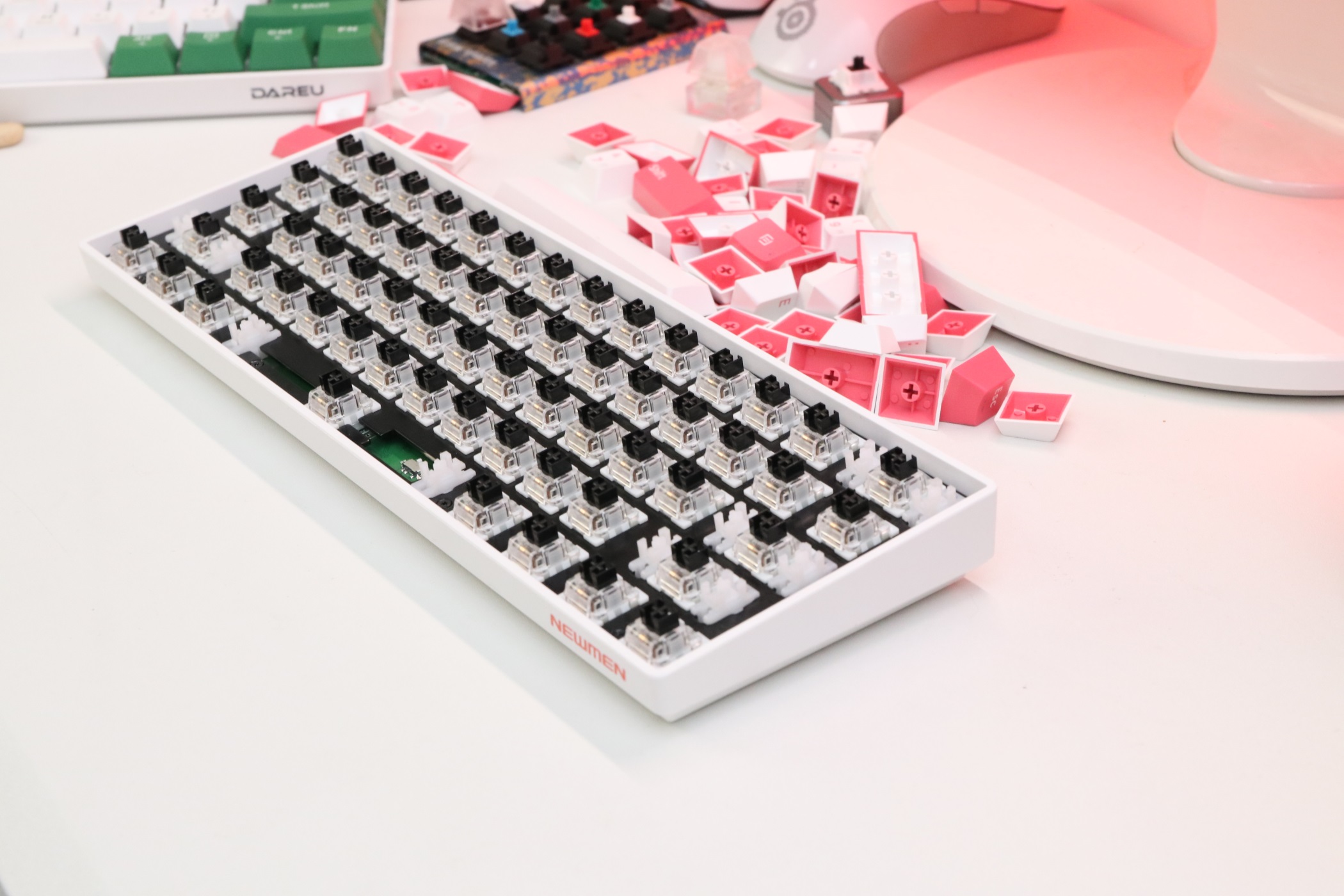 性价比超高的超薄无线键盘,性价比热插拔机械键盘推荐