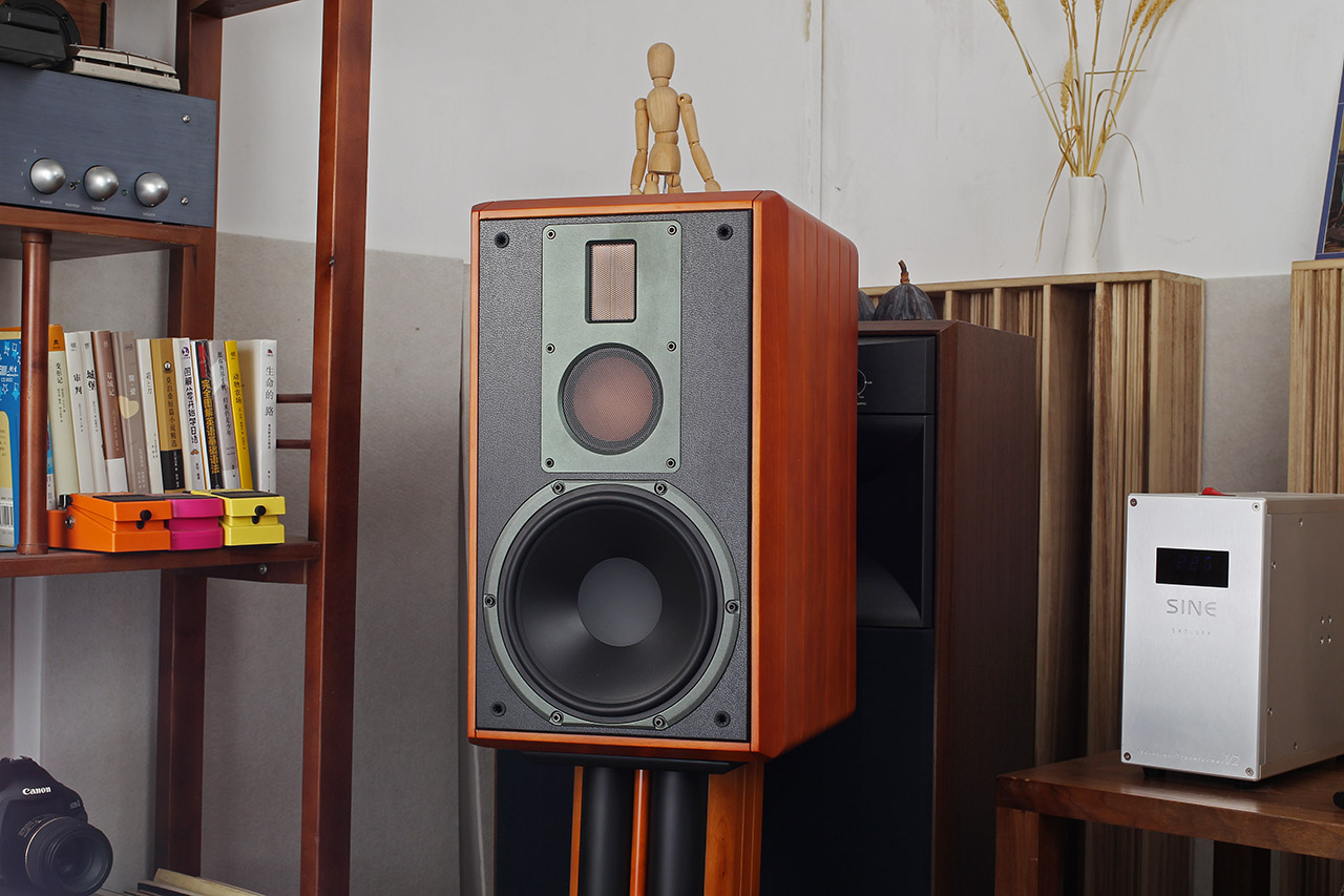 支持wifi投放的音箱,惠威m5a三分频高保真有源音箱