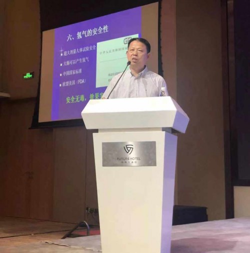 专家普及氢疗康复知识，生物医疗公司捐赠氢气机，共同为河南肿瘤患者康复助力