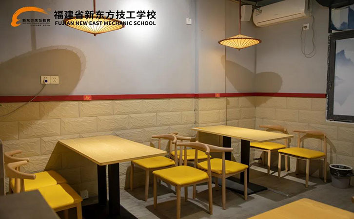 新东方优秀学子回访,福建新东方烹饪学校新生访谈