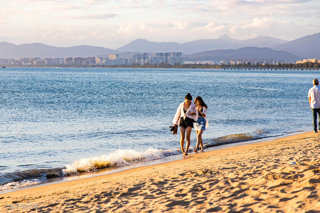 三亚的清晨和晚上,三亚的黄昏美不胜收