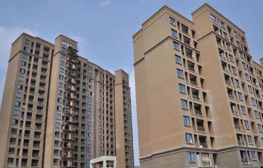 大家都不愿意买顶楼的原因,不买顶楼的原因