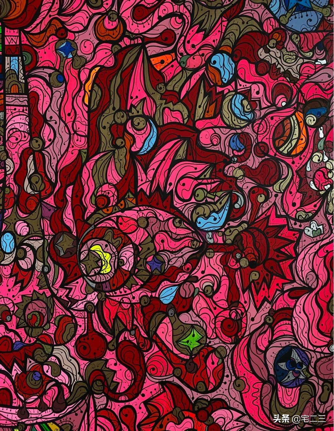 从KAWS、村上隆到草间弥生，为什么潮玩艺术也进军家居界了？