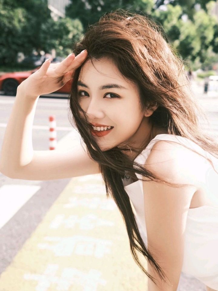 拍照如何笑得自然的技巧,拍照怎么笑的自然温柔