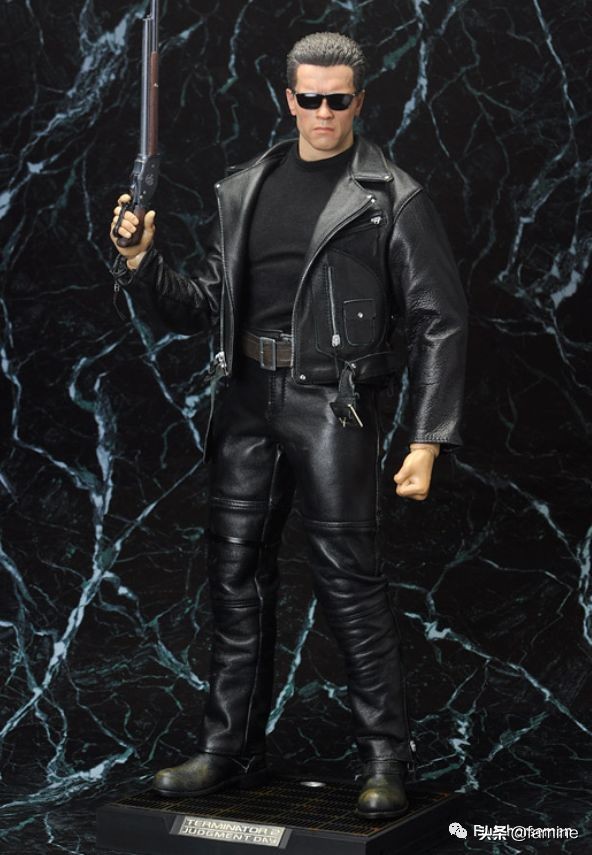 你的雕像有什么故事呢*终结者TheTerminator*T-800