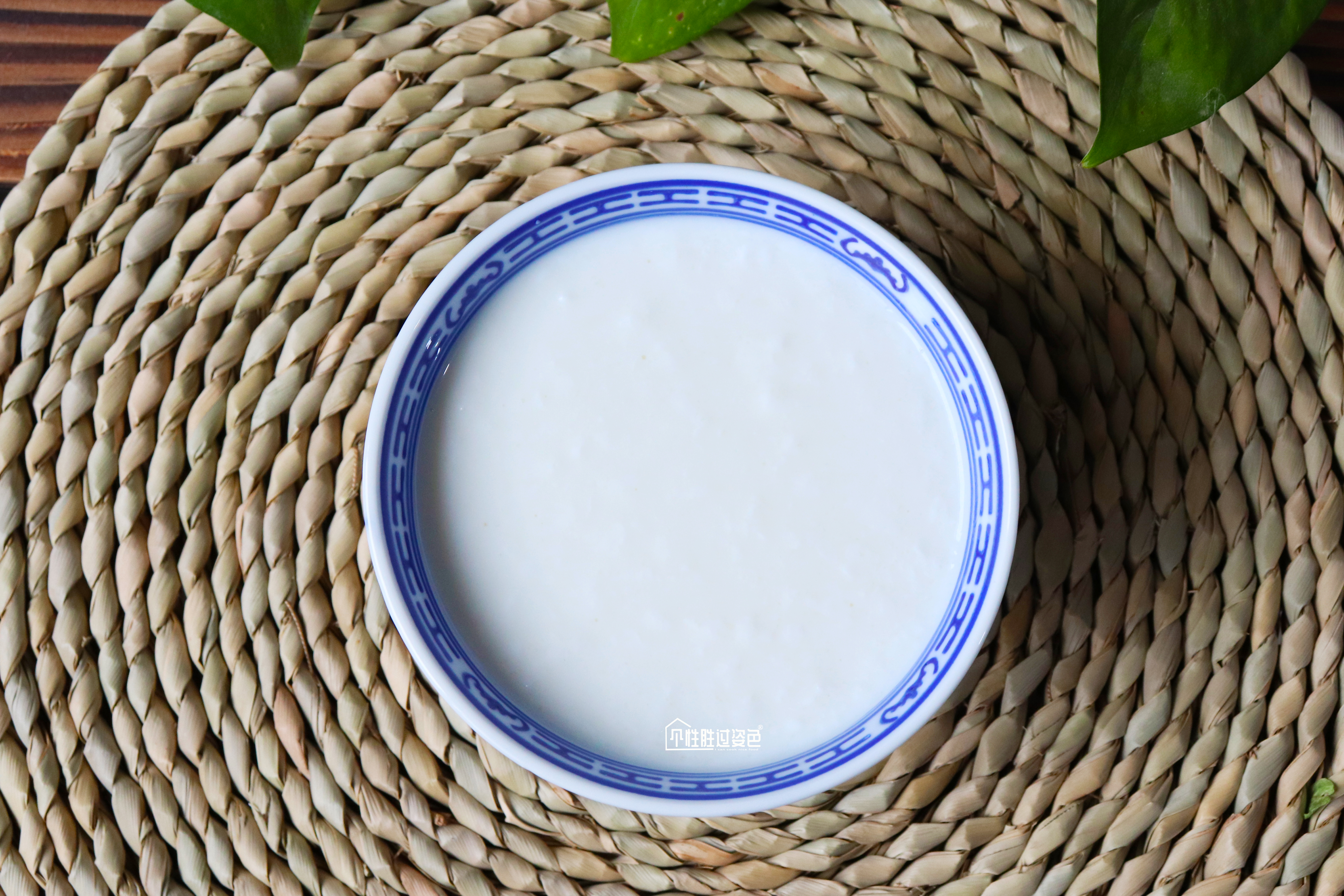 奶粉做酸奶不用酸奶机不用菌粉,在家制作酸奶不用酸奶机