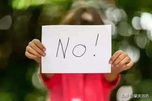 保护儿童丨一名男童因它致小肠切除30厘米！这些危险玩具你家可能也有！